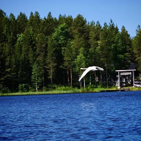 Kiekeroenmaa Villa Kuusamo