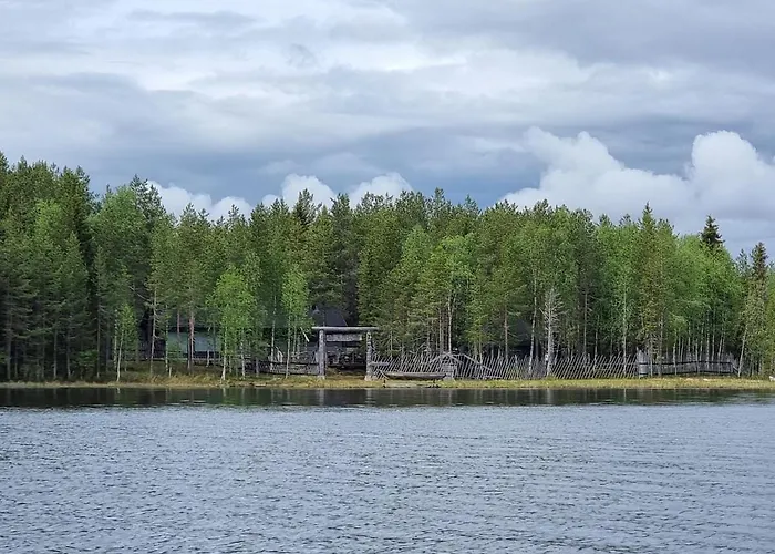 Kiekeroenmaa 库萨莫