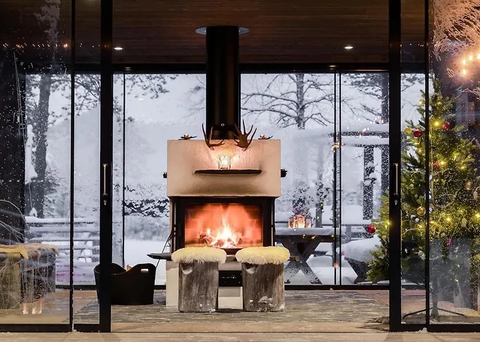 Kiekeroenmaa * 库萨莫