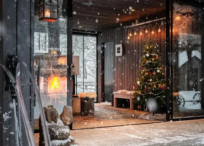 Kiekeroenmaa * 库萨莫