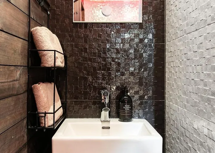 Kiekeroenmaa 别墅 *